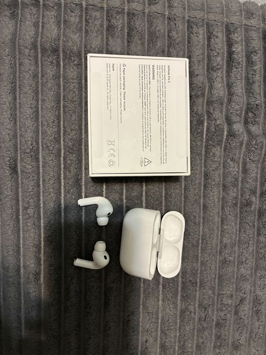 Продам AirPods Pro 3