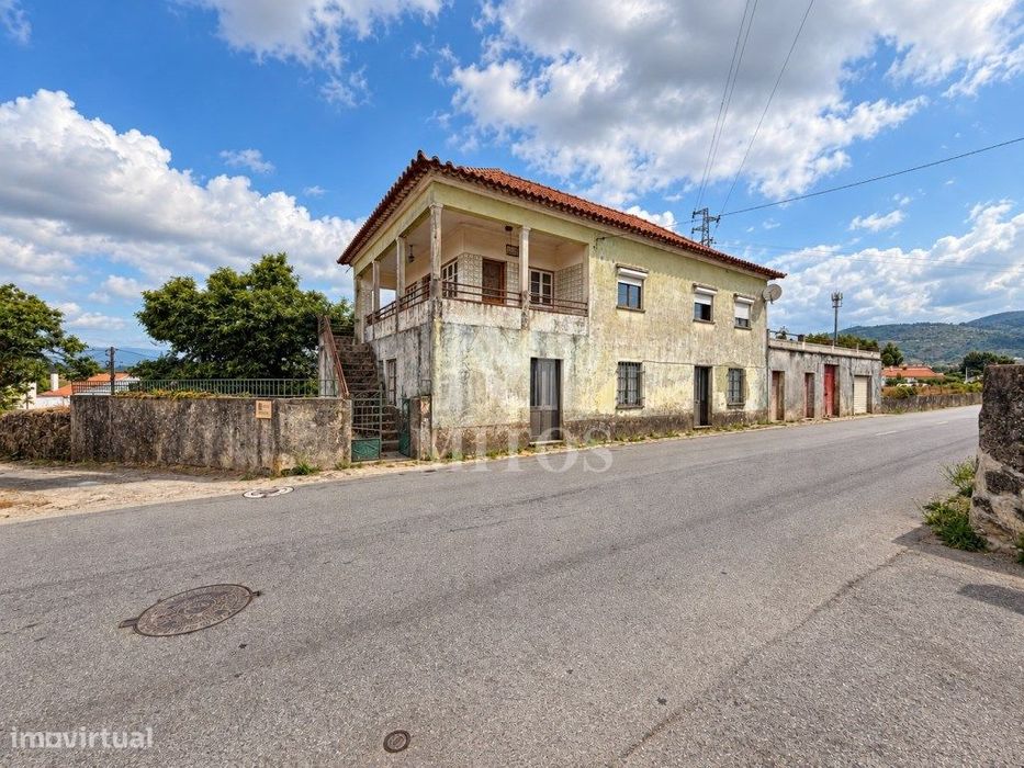 Moradia T5 para venda em Barroselas - Viana do Castelo