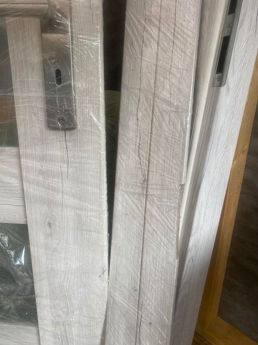Sprzedam drzwi wewnętrzne 74 cm