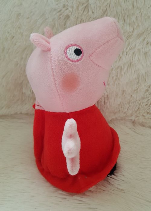 Interaktywna maskotka Świnka Peppa mówi, smieje sie, rusza nosem!