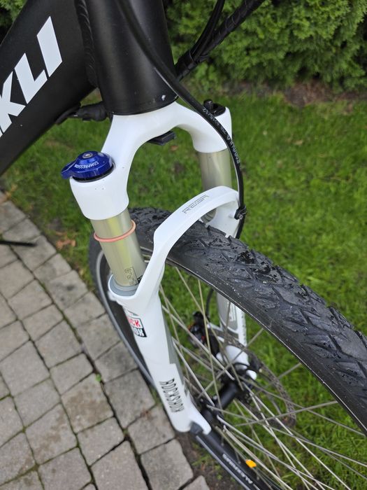 Stoeckli ET1  Super elektryk REBA deore Xt