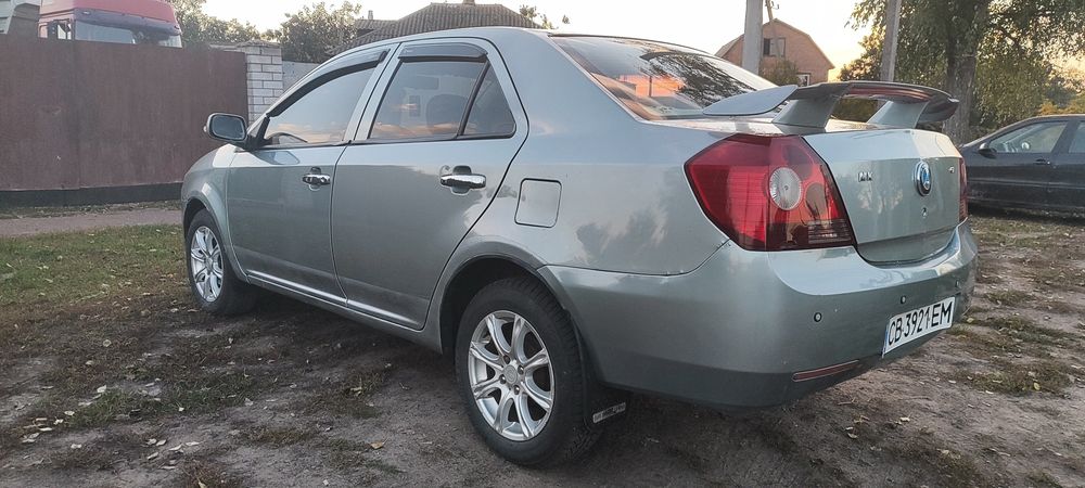 Geely MK в гарному стані