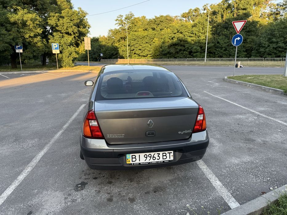 Renault Symbol — економне авто з ГБО, ідеальний варіант для міста