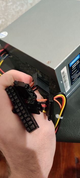 Блок живлення 250 ват Medion для комп'ютера