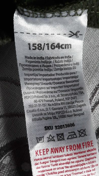 Bluza z kapturem chłopięca rozmiar 158/164