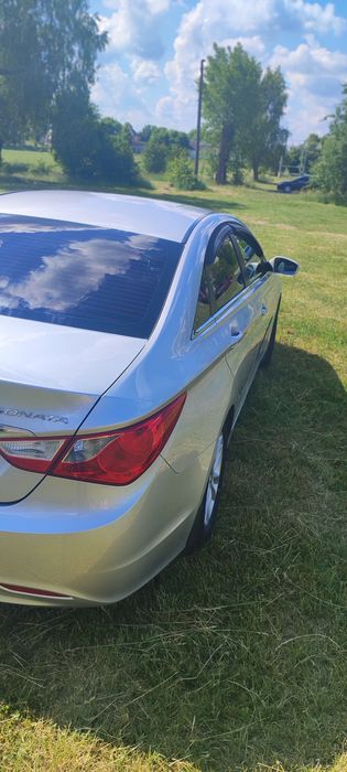 Продам Hyundai sonata 2010р.2.0 бенз ркп