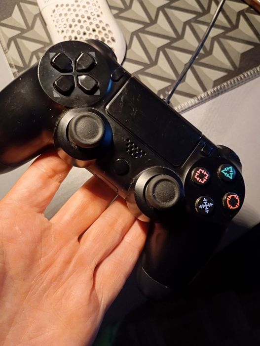 Comando com fio ps4 ler