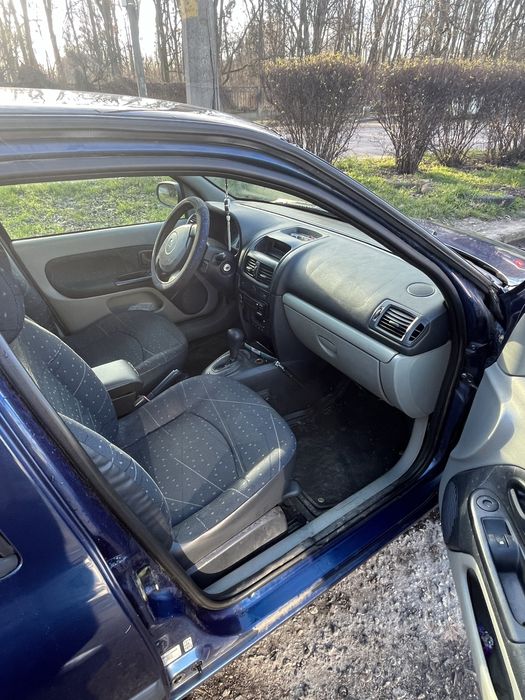 Renault clio 2 автомат