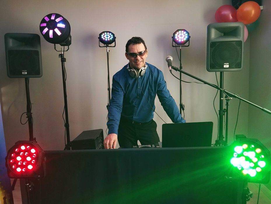 czapka jedzie pociąg DJ MAX muzyczny