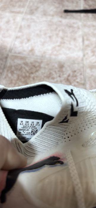 Chuteiras 42.5  com 4 horas de uso