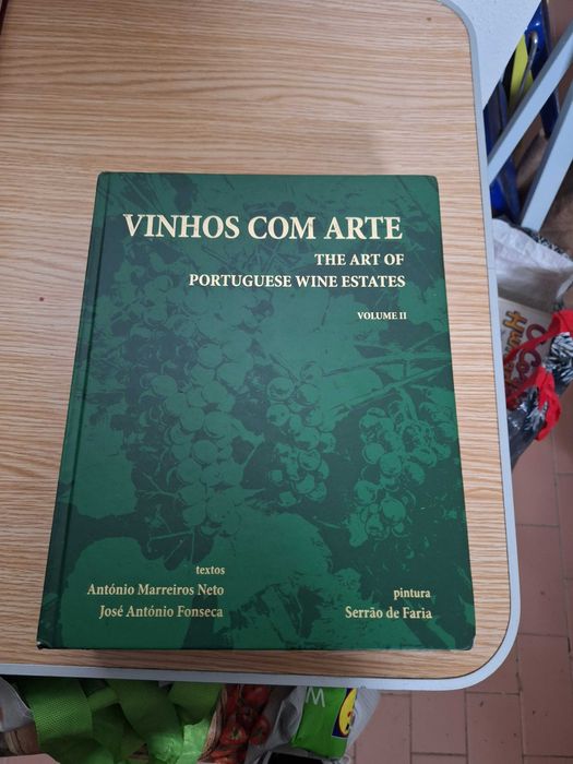 Vinhos com arte / The art of portuguese wine estates – 2 volumes