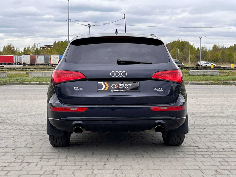 Audi    Q5  2014