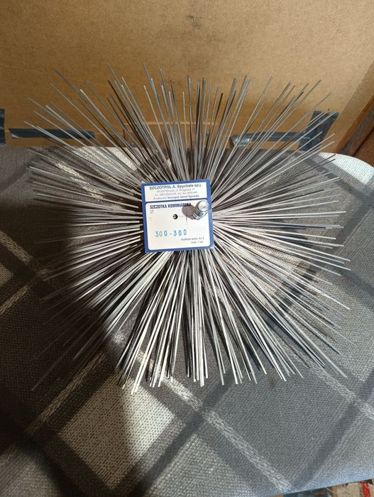 Szczotka kominiarska 300x300 kwadratowa