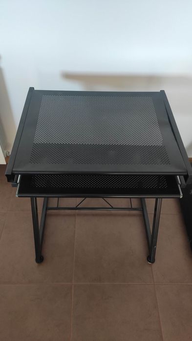 Secretária+cadeira de escritório