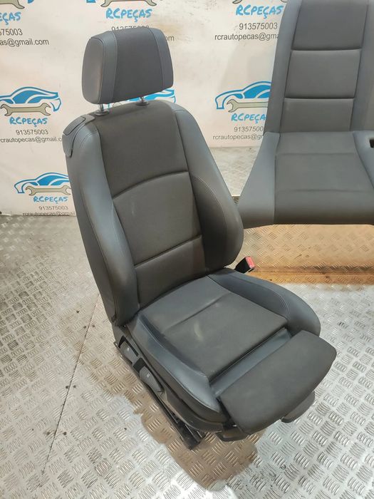 Conjunto Bancos Pele e Tecido Pack M BMW Serie 1 Cabrio E88