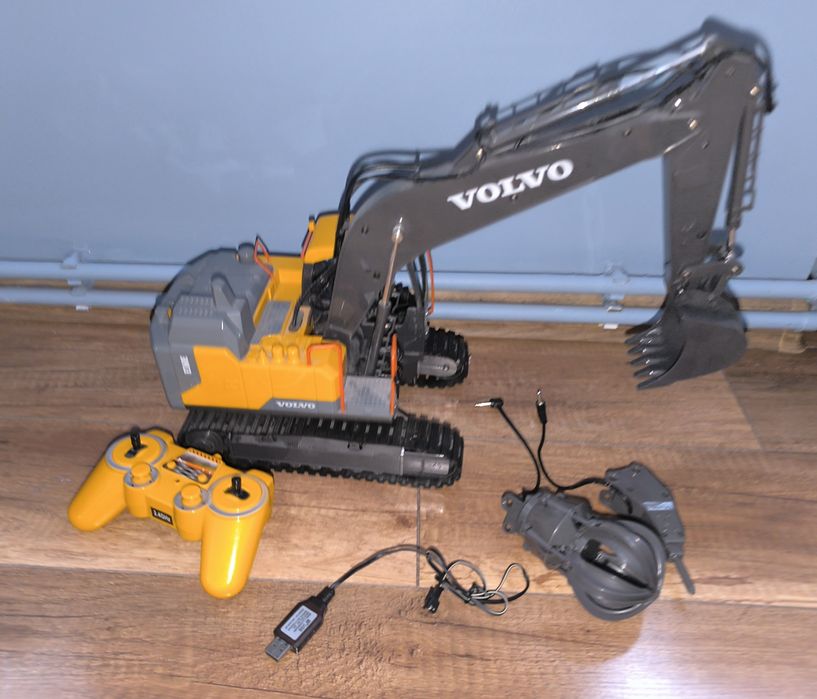Koparka 3w1 zdalnie sterowana VOLVO