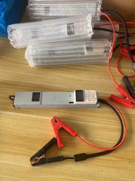 Зарядний пристрій зарядка Emerson  12B 24В 50А 60А 100A Регульований