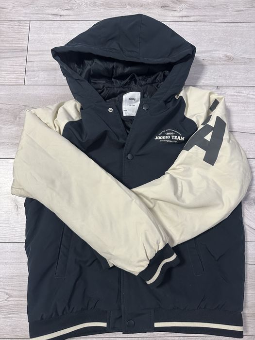 Демісезонна куртка на хлопчика