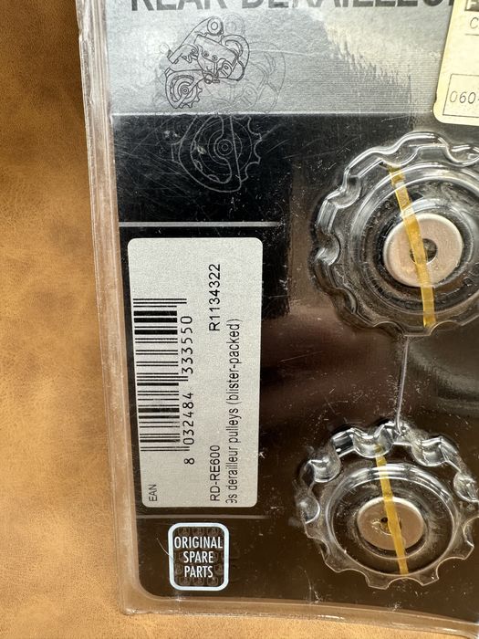 NOWE NOS kółeczka Campagnolo RD-RE600 s 9 speed