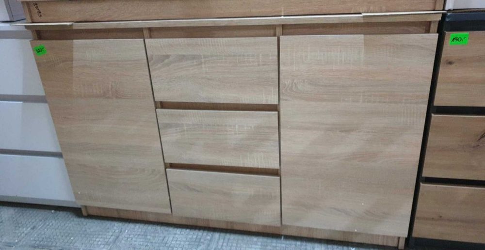 Meble Outlet – Tanio i od Ręki! Szafy, Komody, Regały