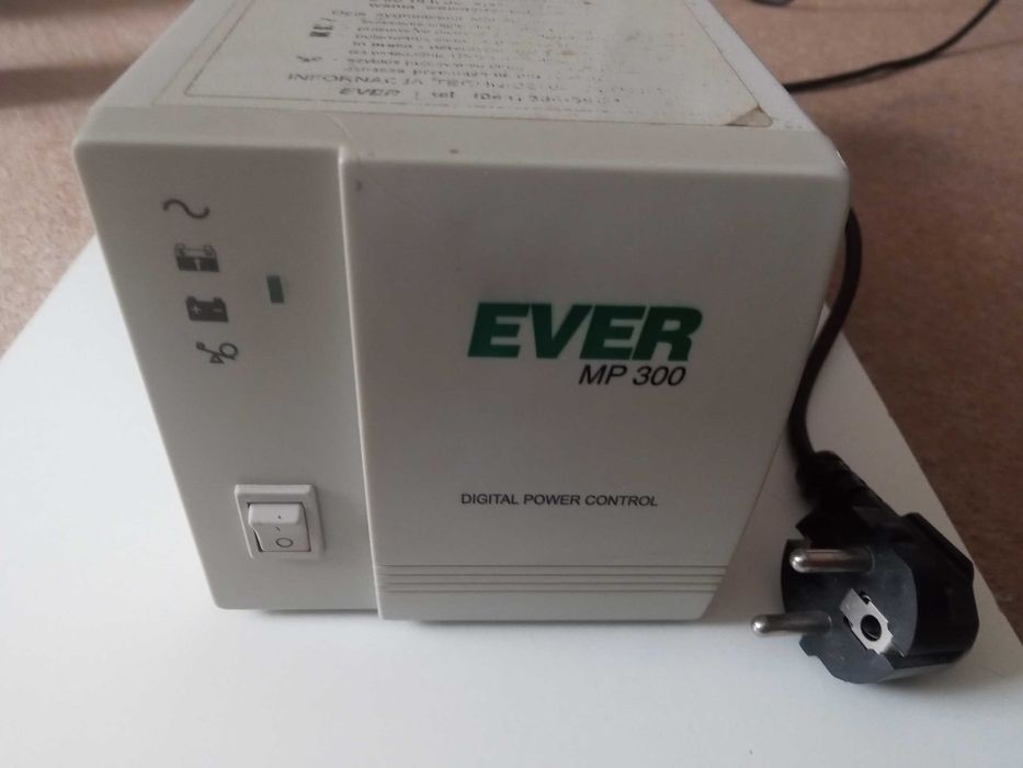 Zasilacz awaryjny UPS EVER MP 300 ( bez akumulatora )
