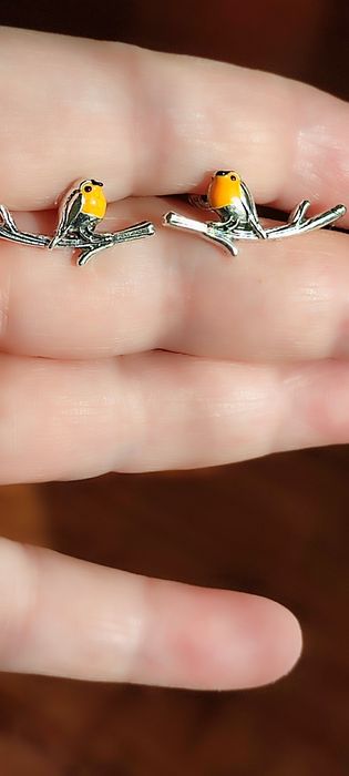 Kolczyki na sztyfcie 2 rodzaje