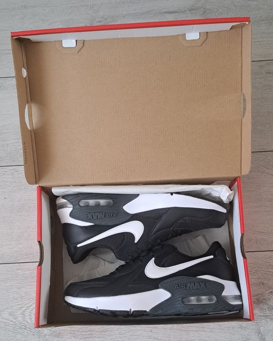 Nike Air Max Excee r. 43