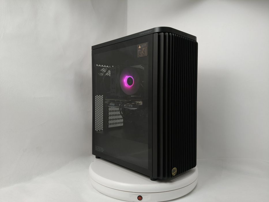 Komputer Gamingowy i9-14900,Intel UHD 770,128 GB,Win 11 Pro