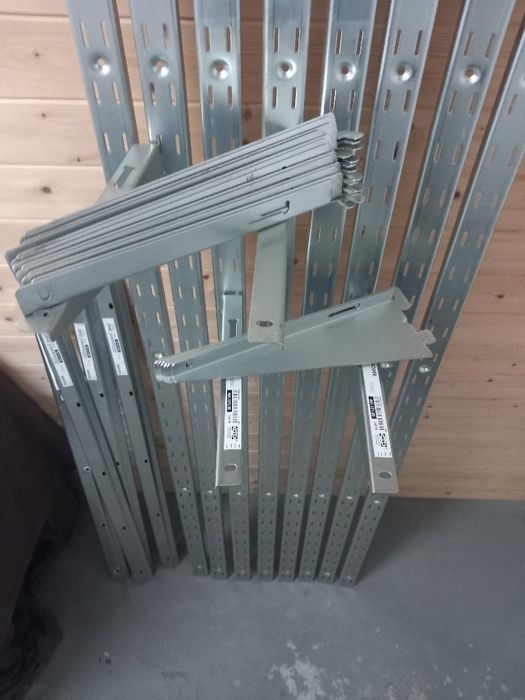 Sistema Estante IKEA BRODER (Galvanizado) - Estado "Como Novo