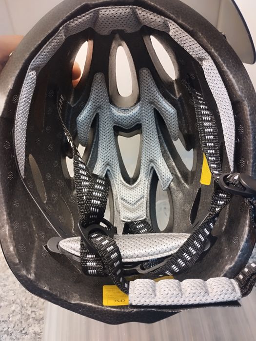 Capacete Ciclismo C/Viseira Magnético PJT