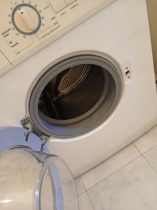 Máquina de lavar roupa Siemens