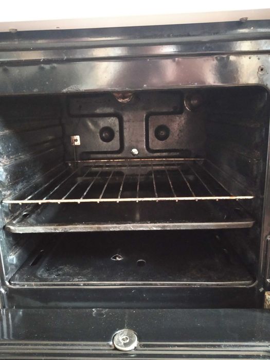 Плита газовая Indesit(Италия),50x50,як нова!