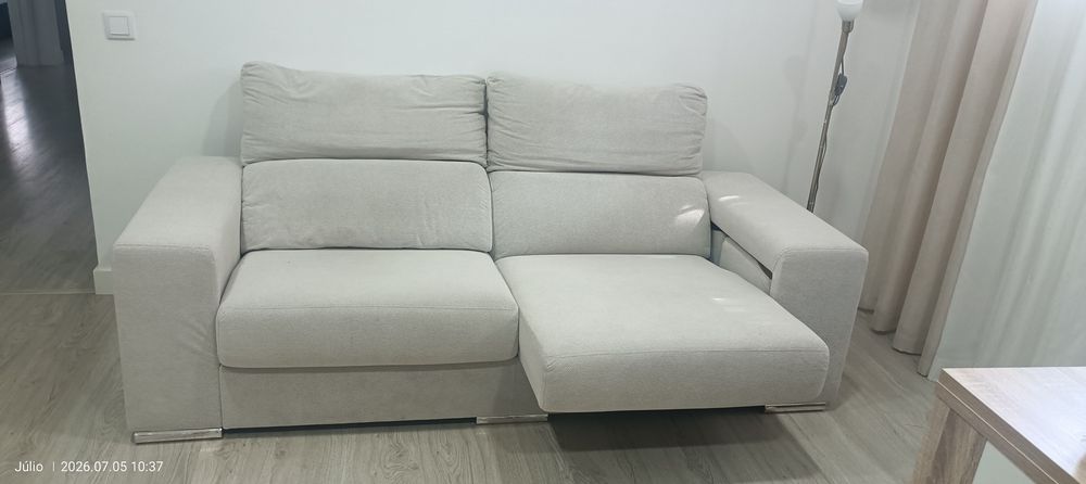 Sofá cama com  2 lugares