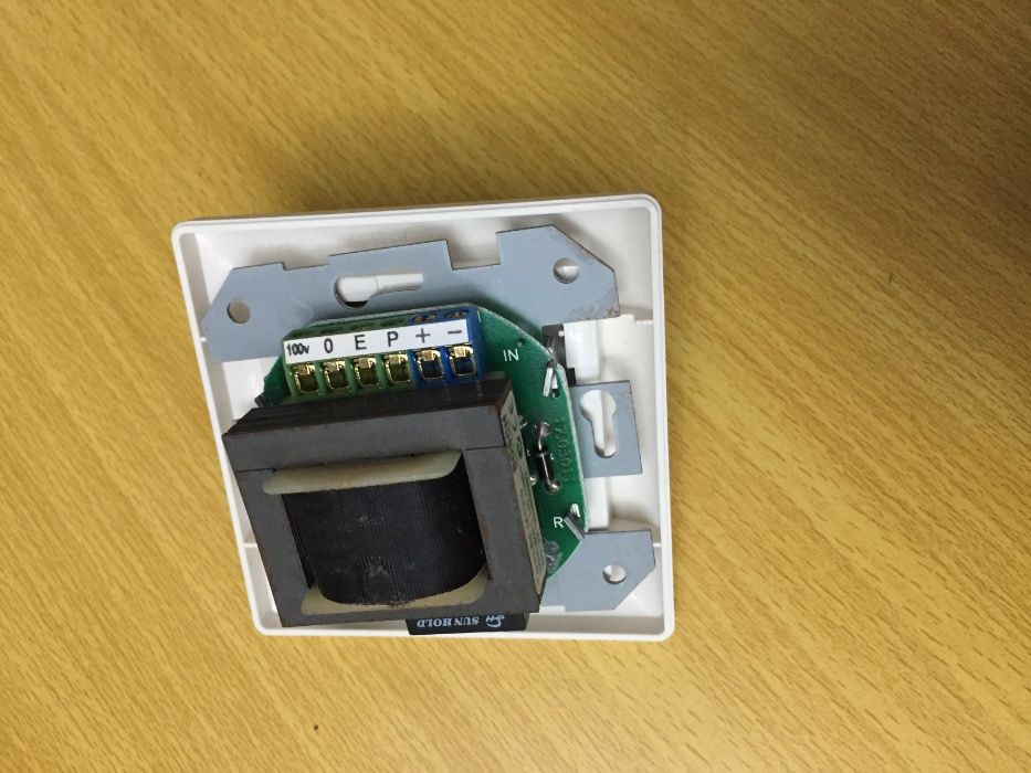 Bosch LBC 1411/10 Volume Controller64310007863939122