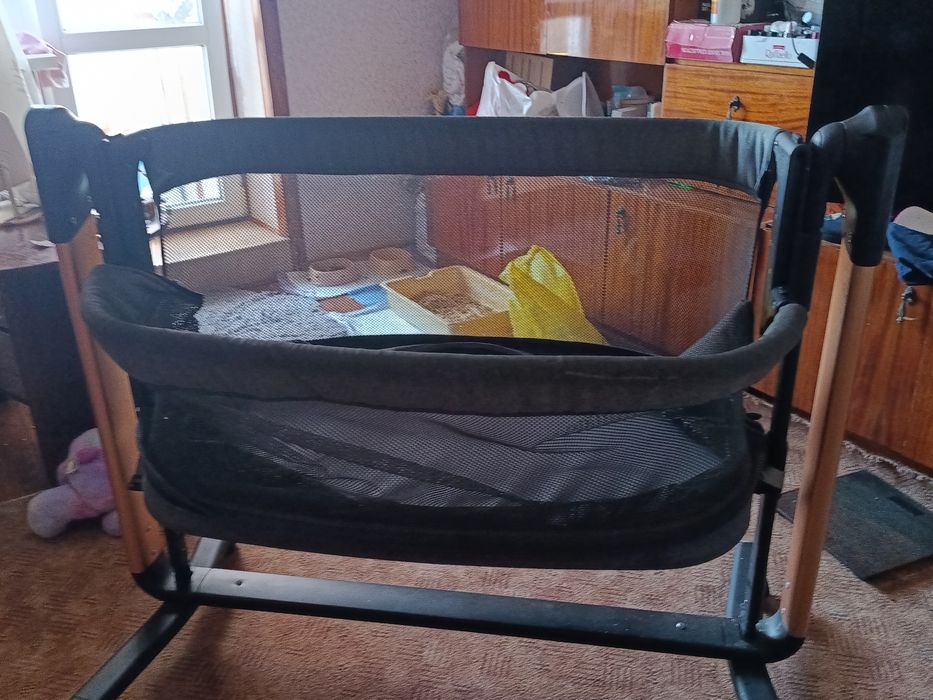 Продам краватку манеж