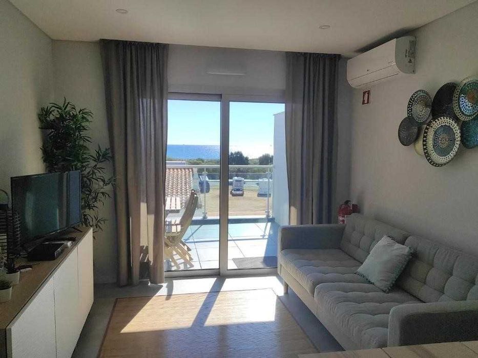 EAR-024 Apartamento T2 em Monte Gordo frente à praia