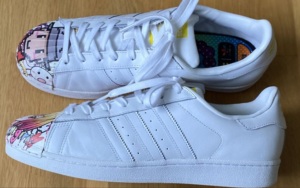 Вінтажні кросівки Adidas Superstar.