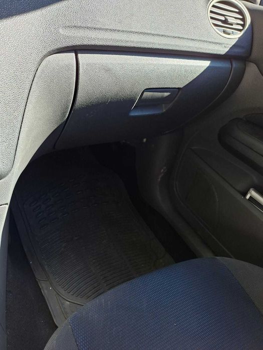 ford focus 2007 - 207000 km