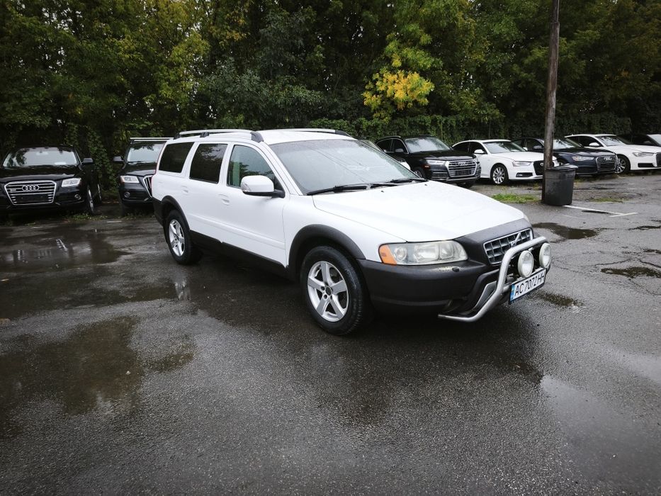 Volvo XC70 2.4D  D5 автомат 4*4