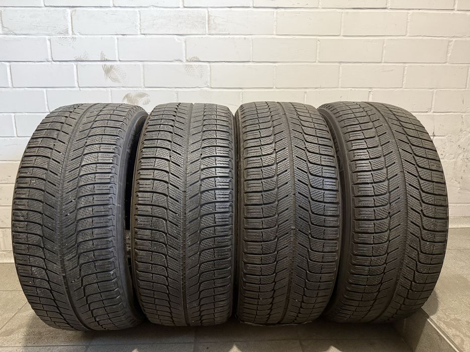 Зимові шини Michelin X-ICE (235/50R18 101H)