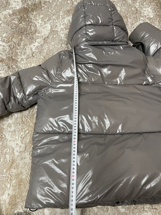 Продам пуховик Noize