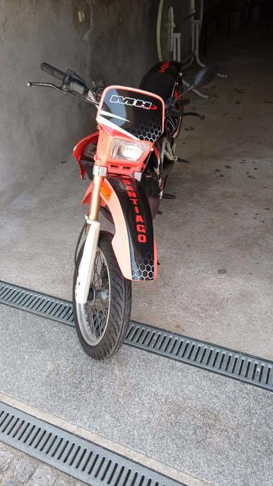 MH Furia Motorhispania AM6
