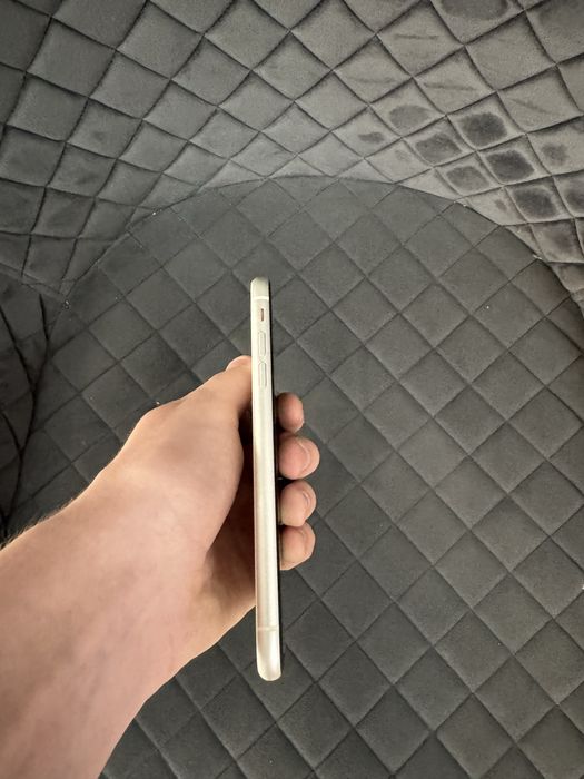 iPhone 11 256GB White — чудовий стан