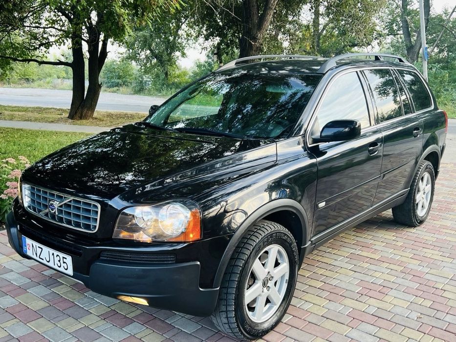 Продам Volvo ХC90 2.4 турбодизель 4X4 полный привод 7 мест в идеальном состоянии
