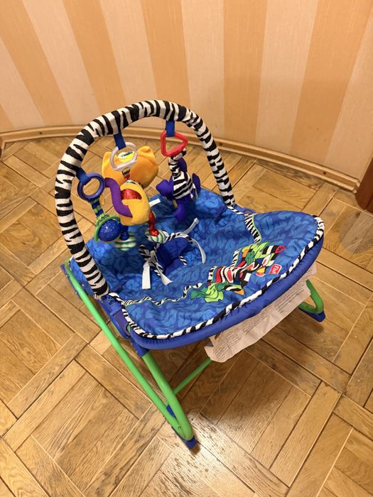 Крісло-гойдалка Fisher-Price