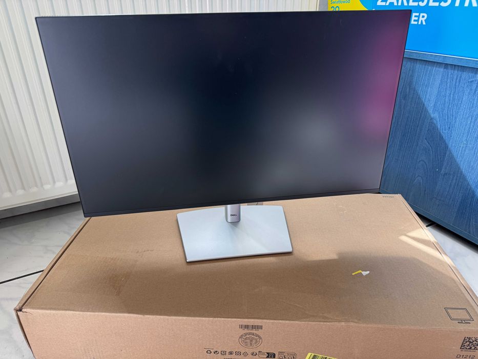 (26) monitor Dell P2725H