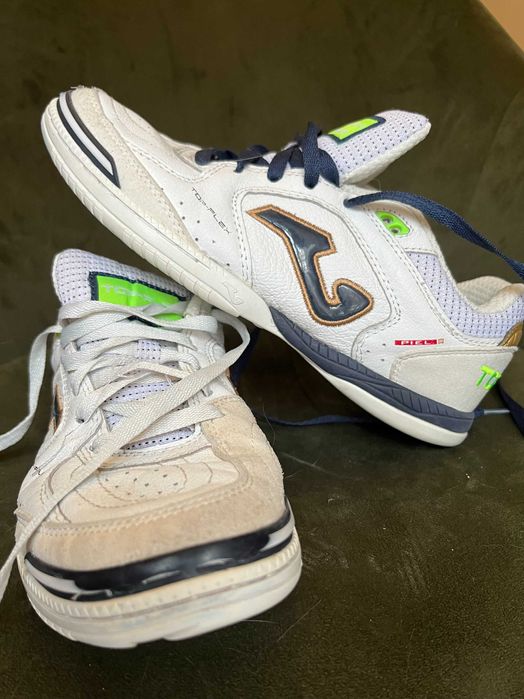 Halówki Joma rozmiar 37