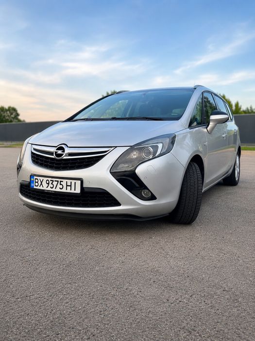 Opel zafira tourer 2014