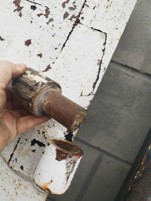 Металеві б/у гаражні ворота без рами ширина 240 мм. висота 183 мм