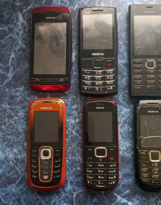 Телефоны NOKIA 8 штук, цена за лот! Дёшево!